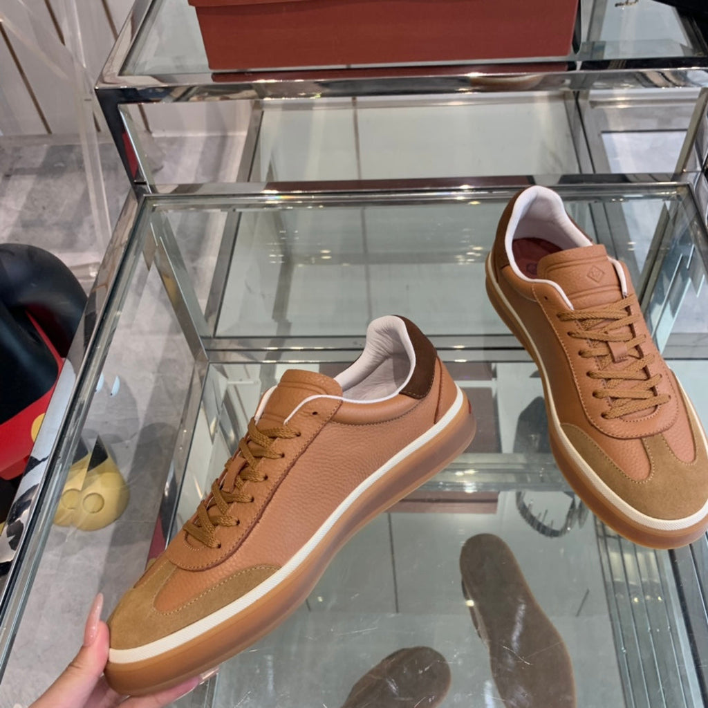L-Sneakers
