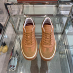 L-Sneakers