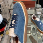 L-Sneakers