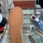 L-Sneakers
