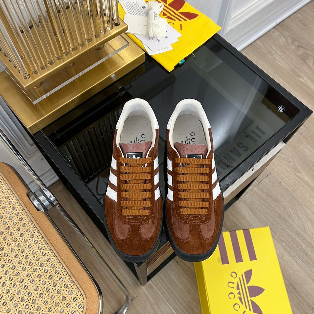 G-Sneakers