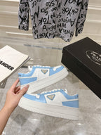 P-Sneakers