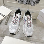 D-Sneakers