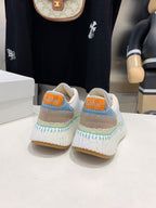 H-Sneakers