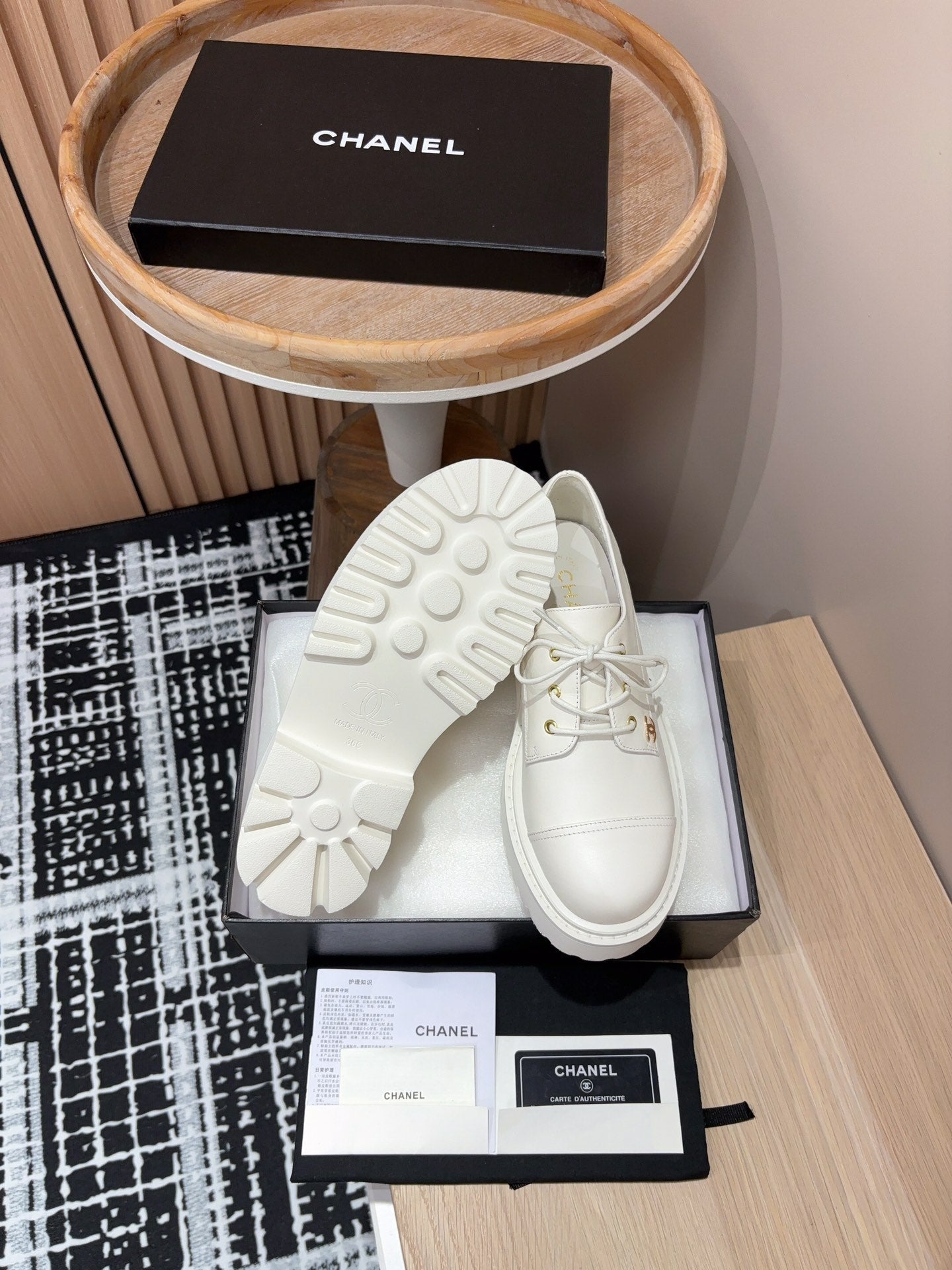 C-Sneakers