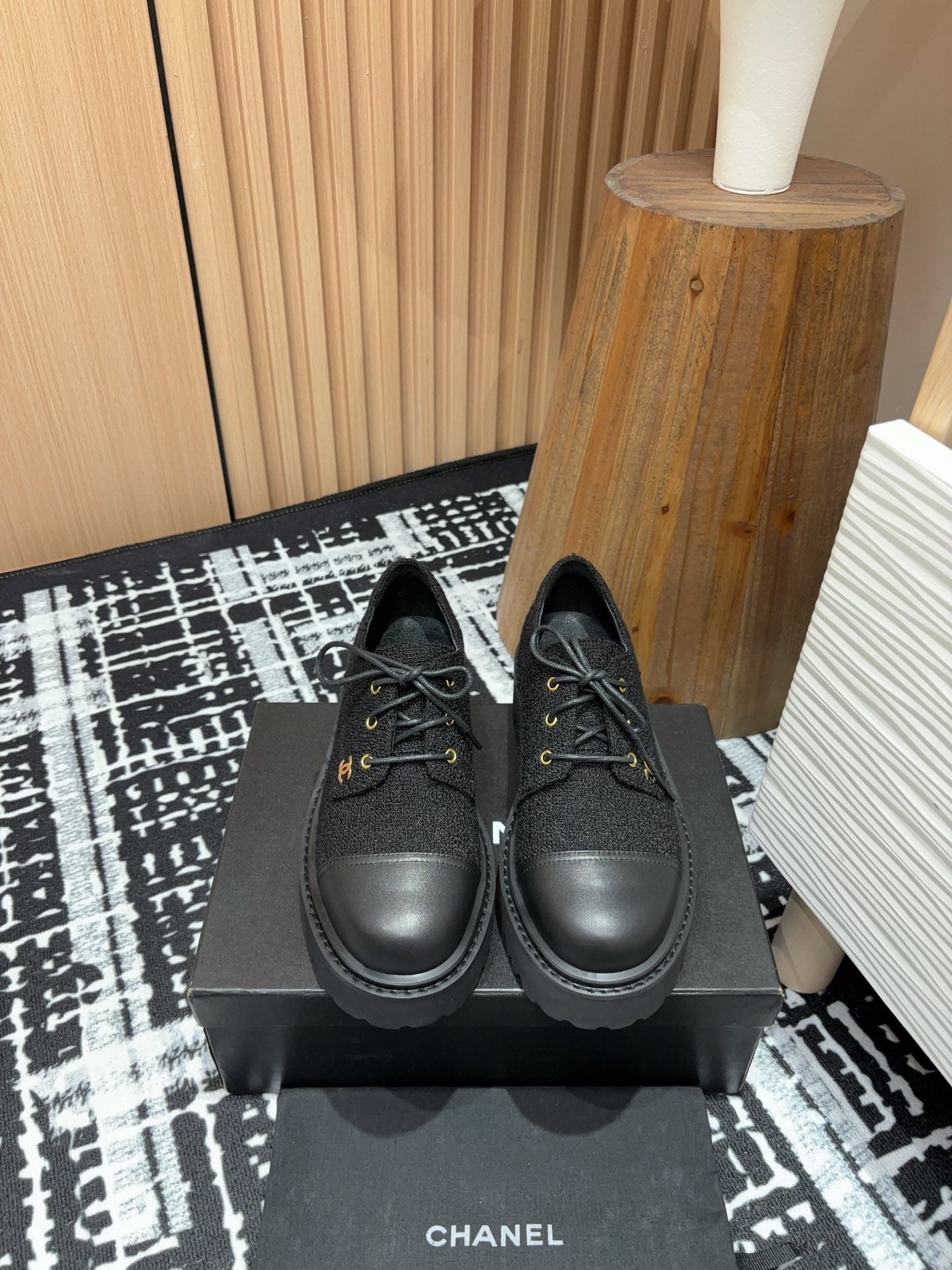 C-Sneakers