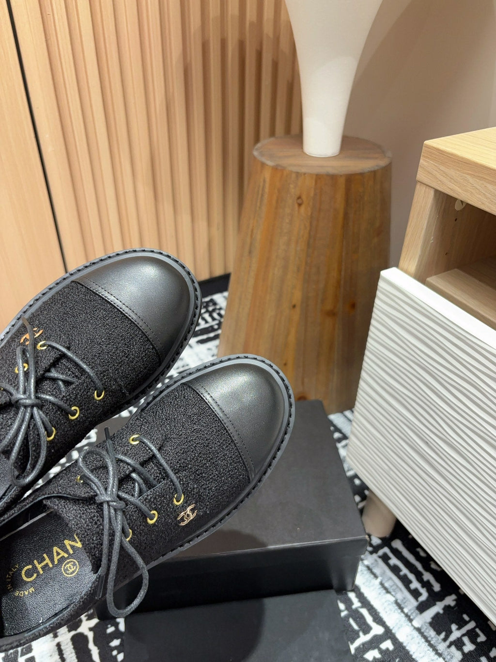 C-Sneakers