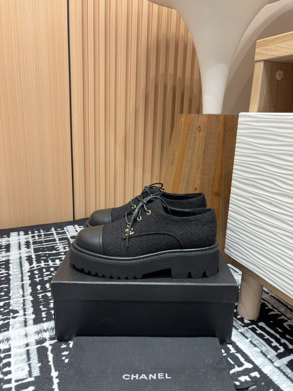 C-Sneakers