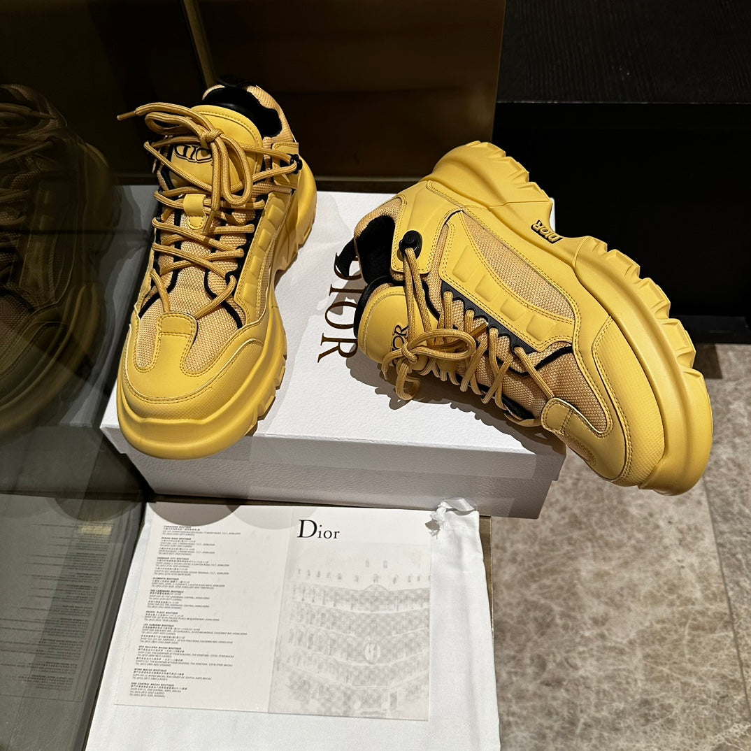 D-Sneakers