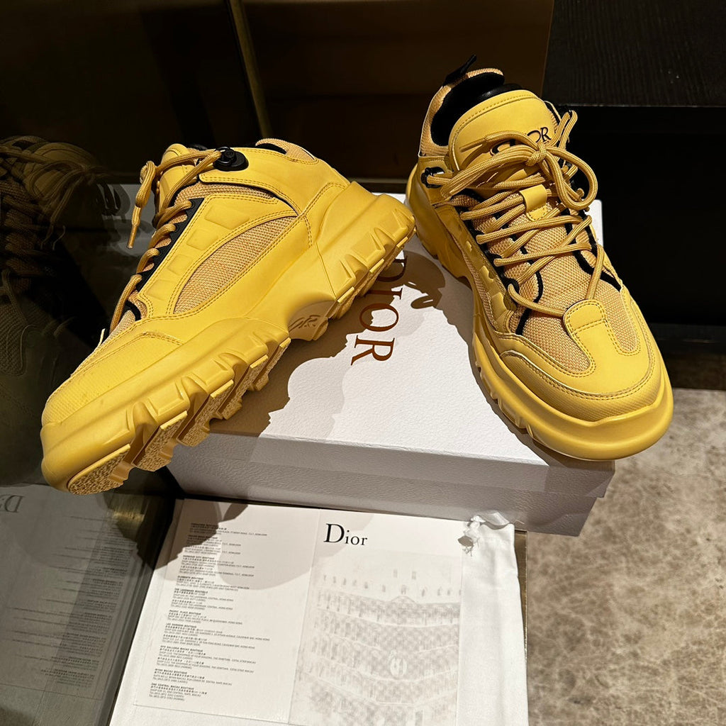 D-Sneakers