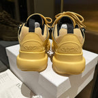 D-Sneakers