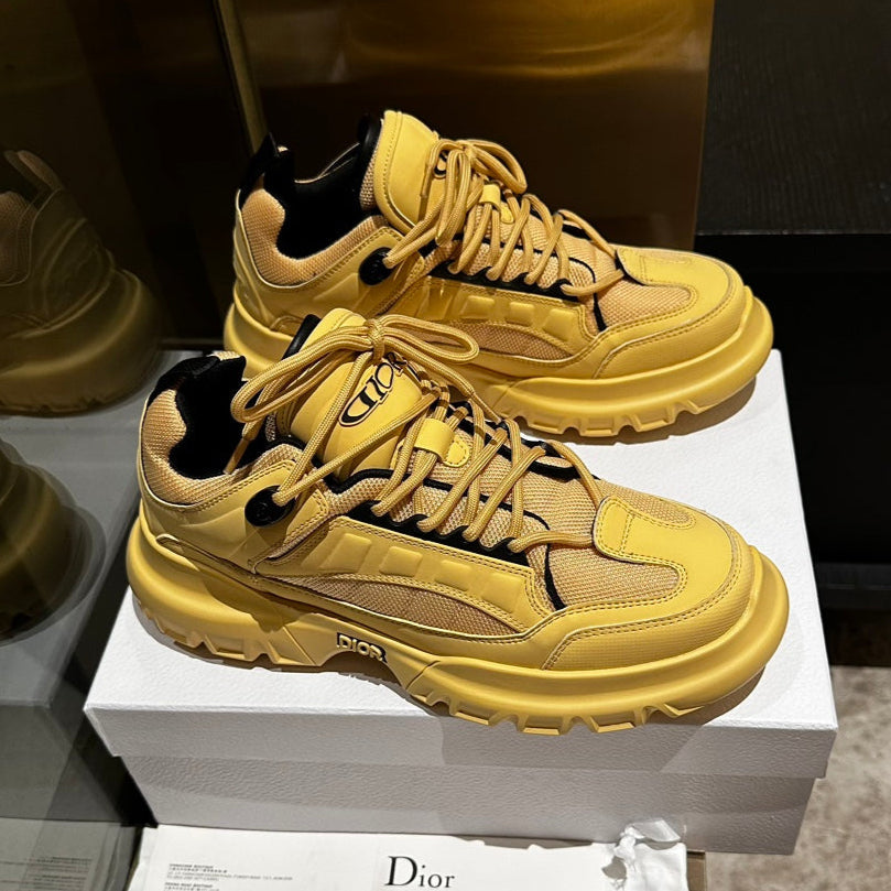 D-Sneakers