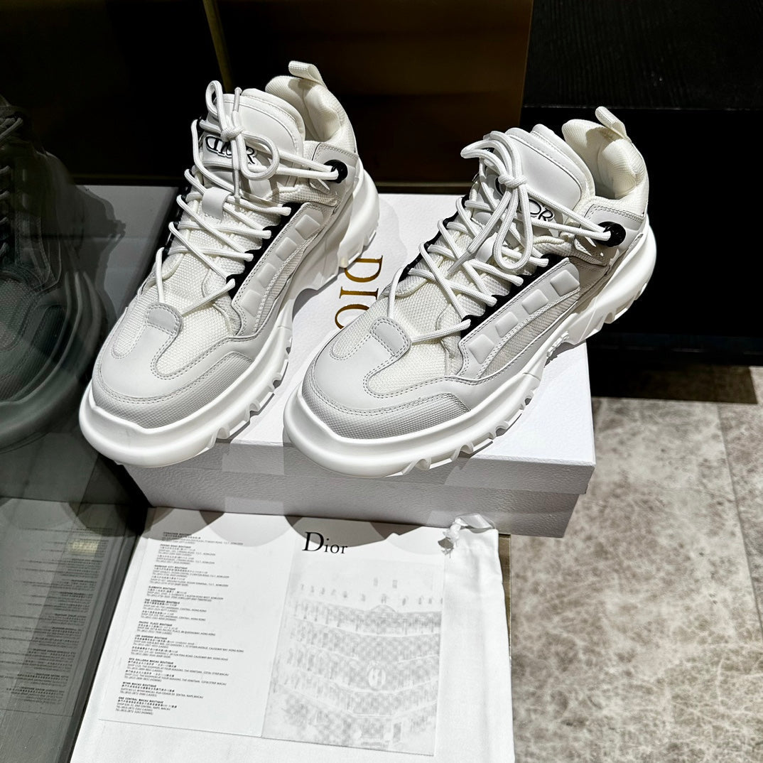 D-Sneakers