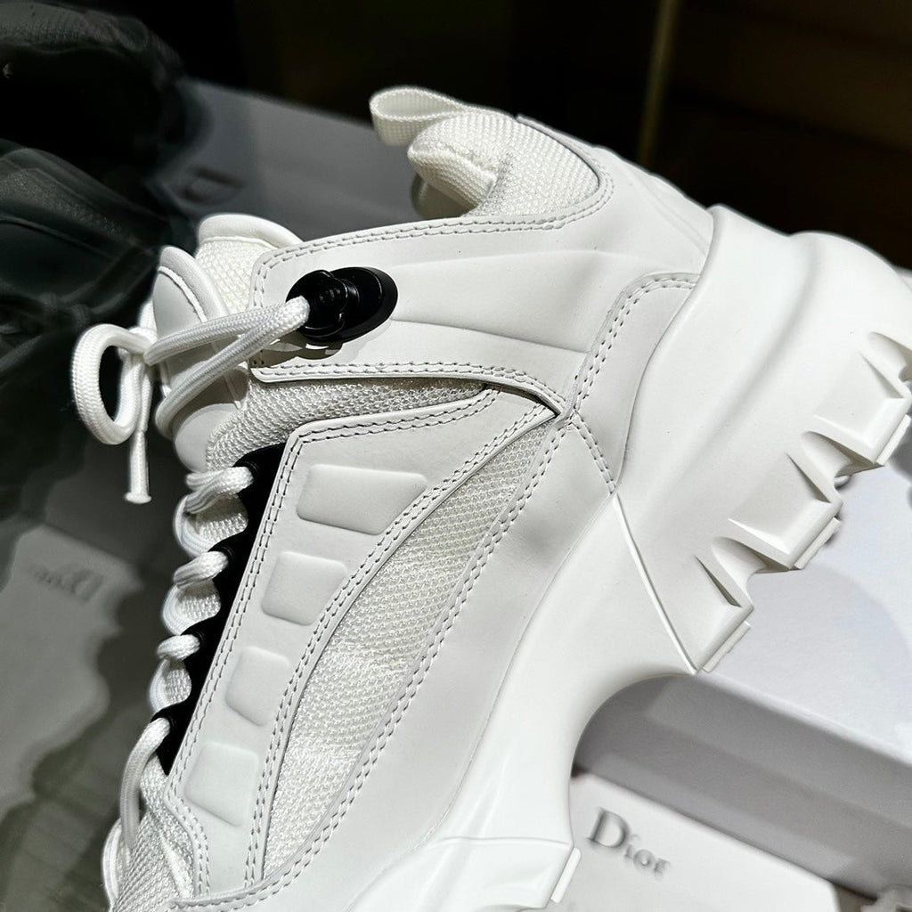 D-Sneakers