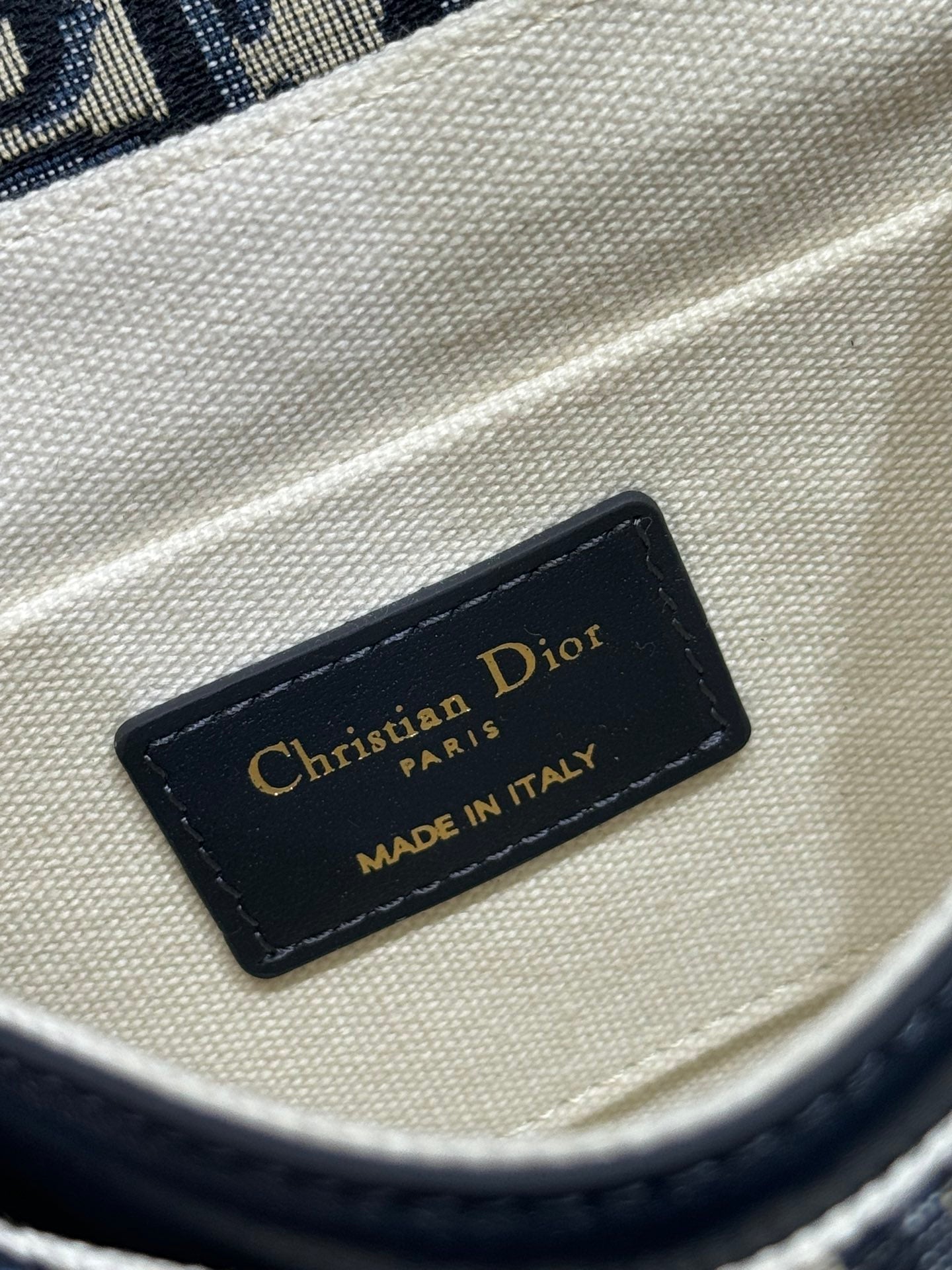 D-30 Montaigne