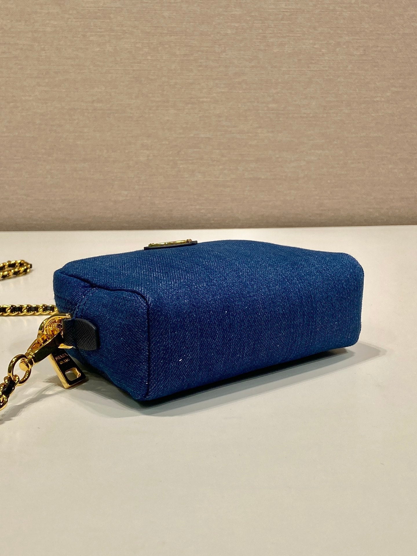 P-Shoulder Bag