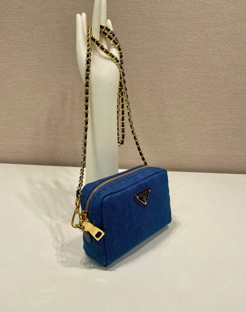 P-Shoulder Bag