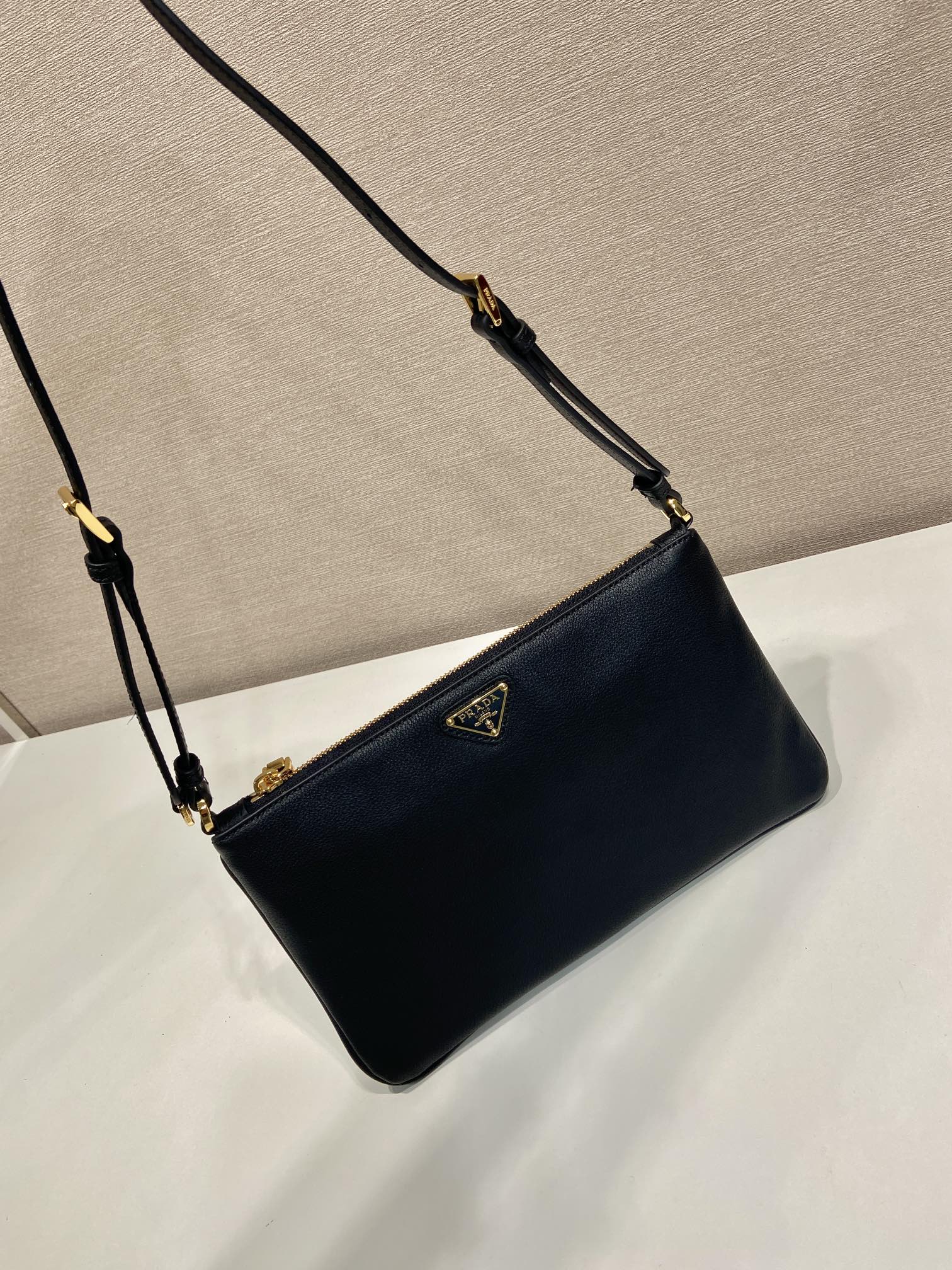 P-Shoulder Bag