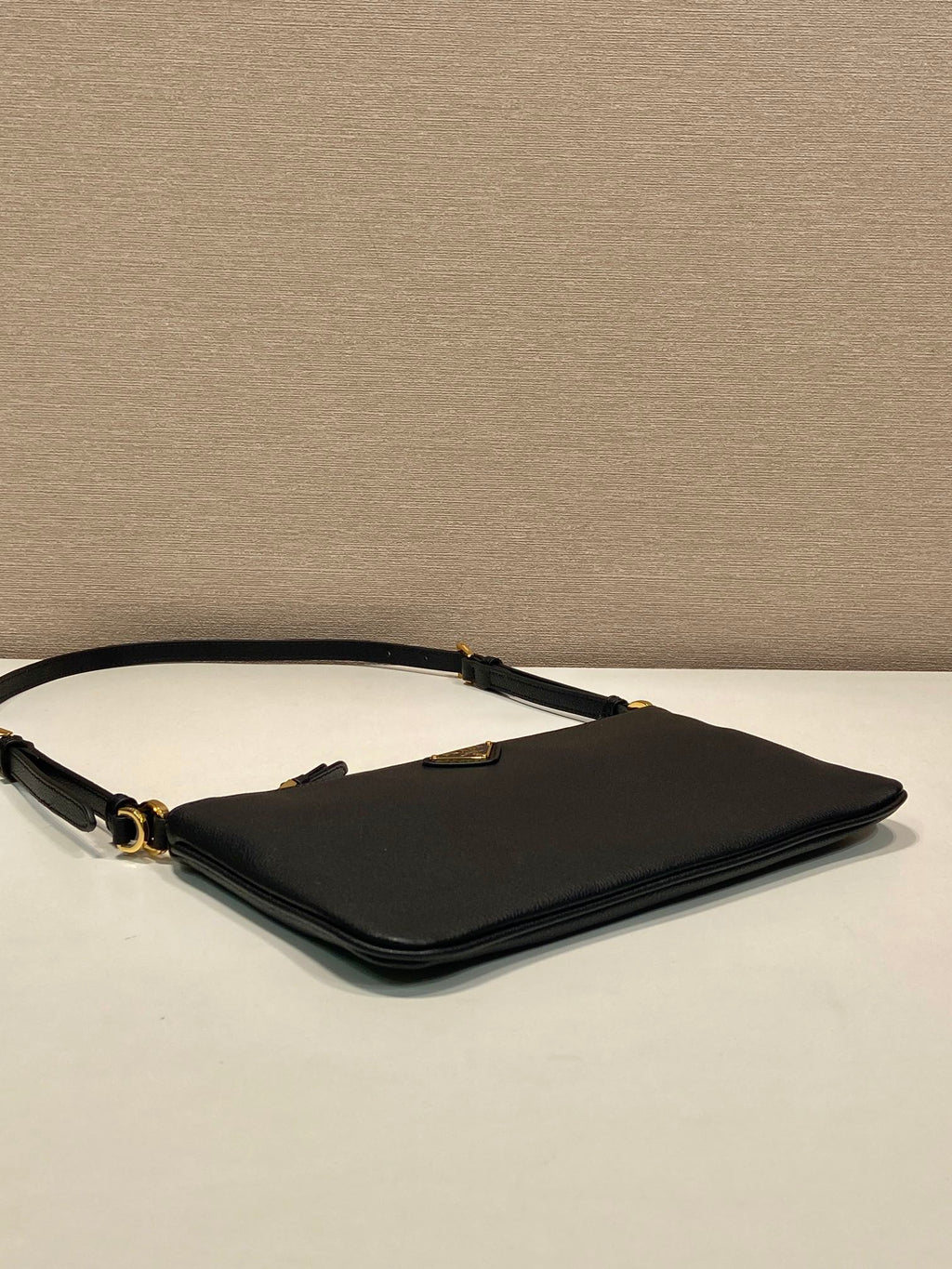 P-Shoulder Bag