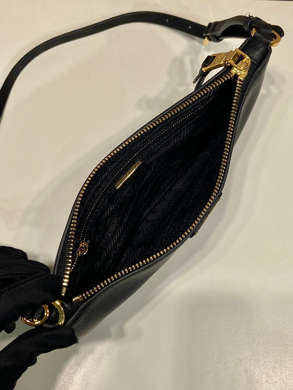 P-Shoulder Bag