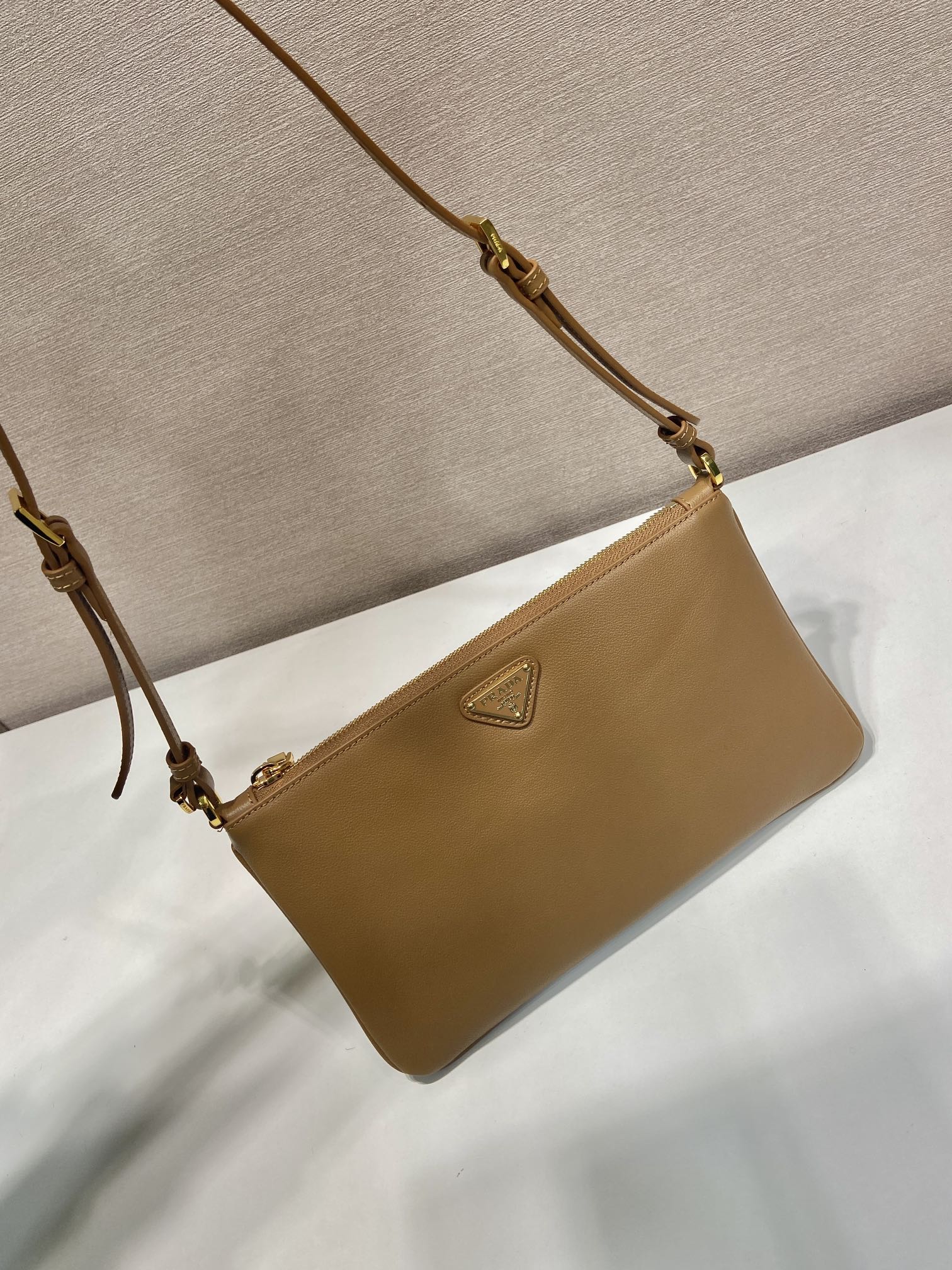 P-Shoulder Bag