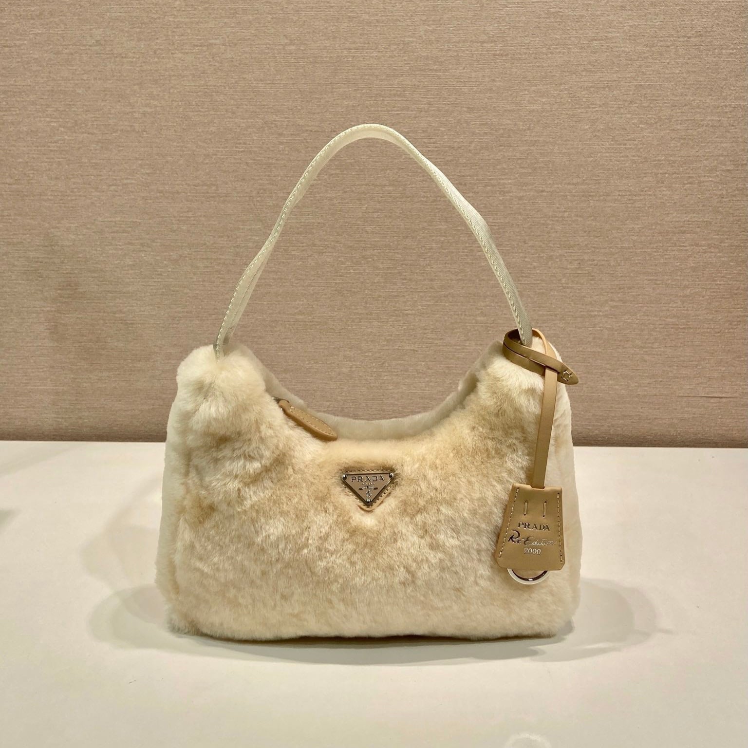 P-Shoulder Bag