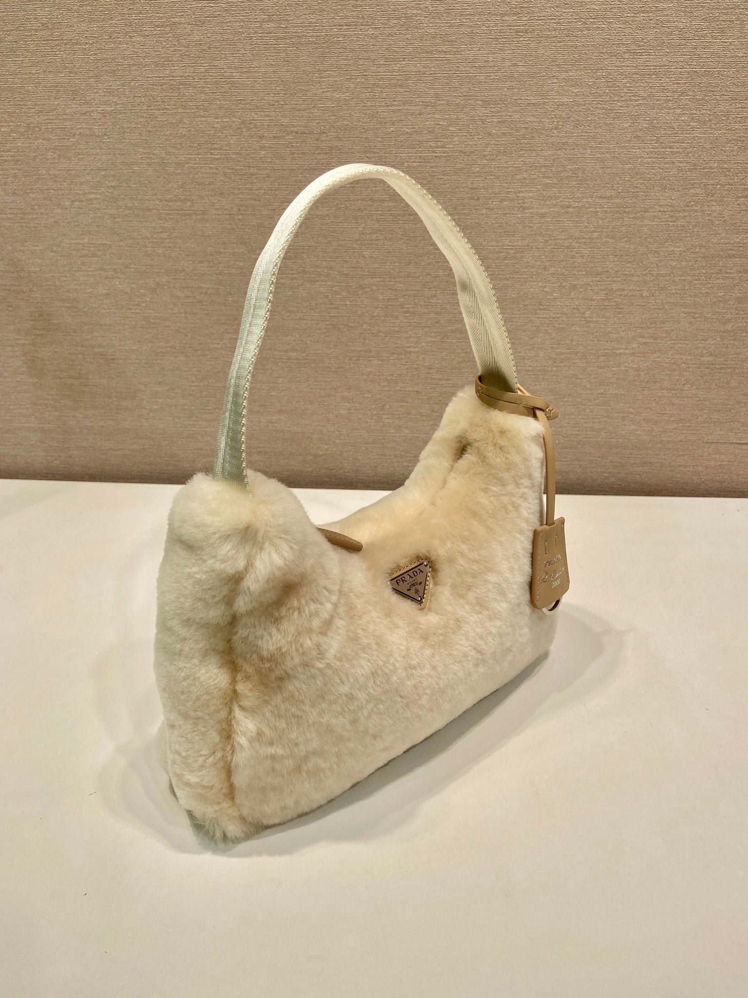 P-Shoulder Bag