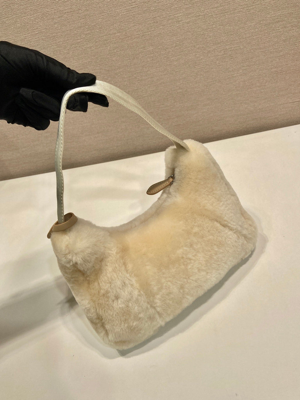 P-Shoulder Bag