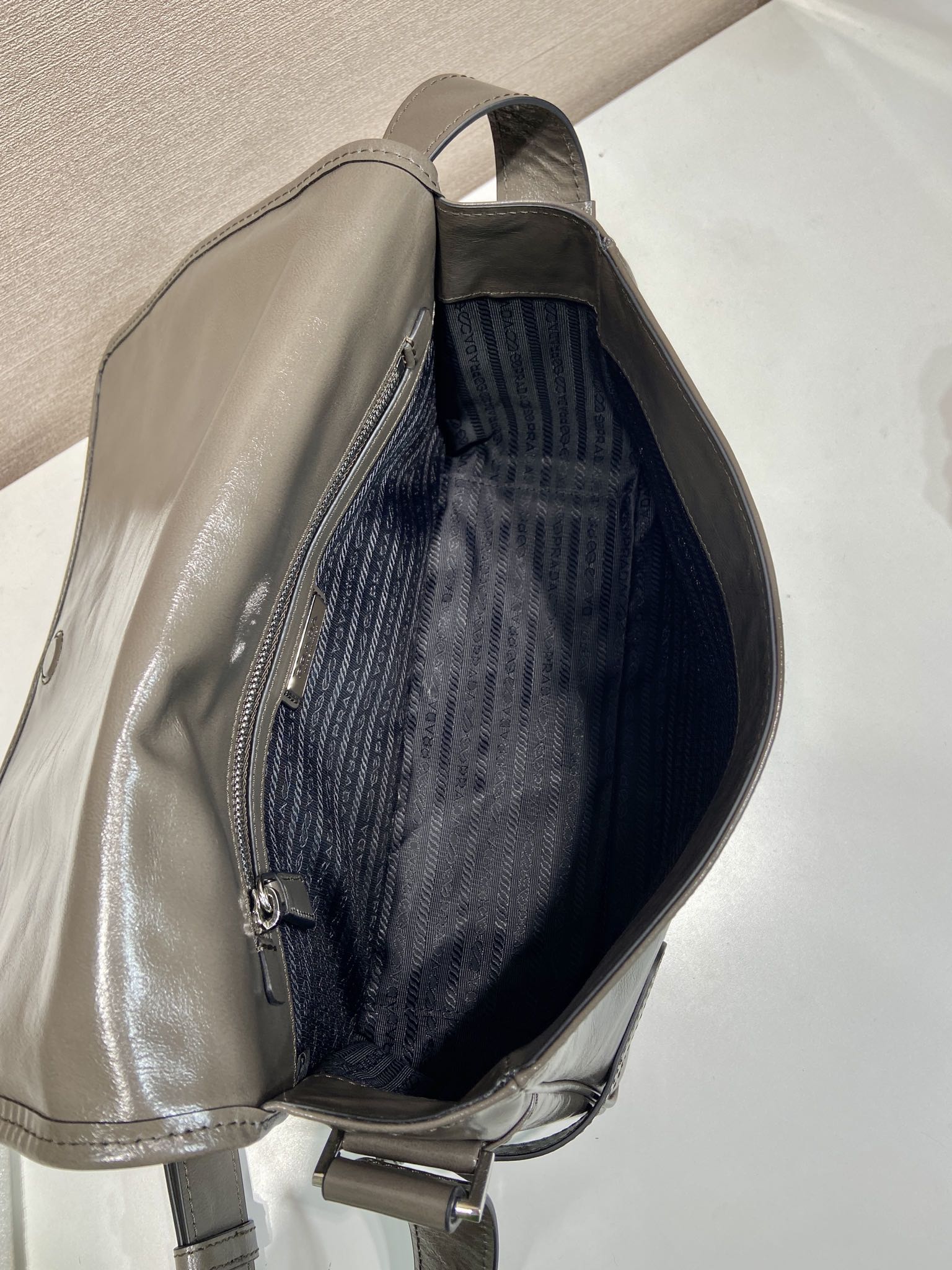 P-Shoulder Bag