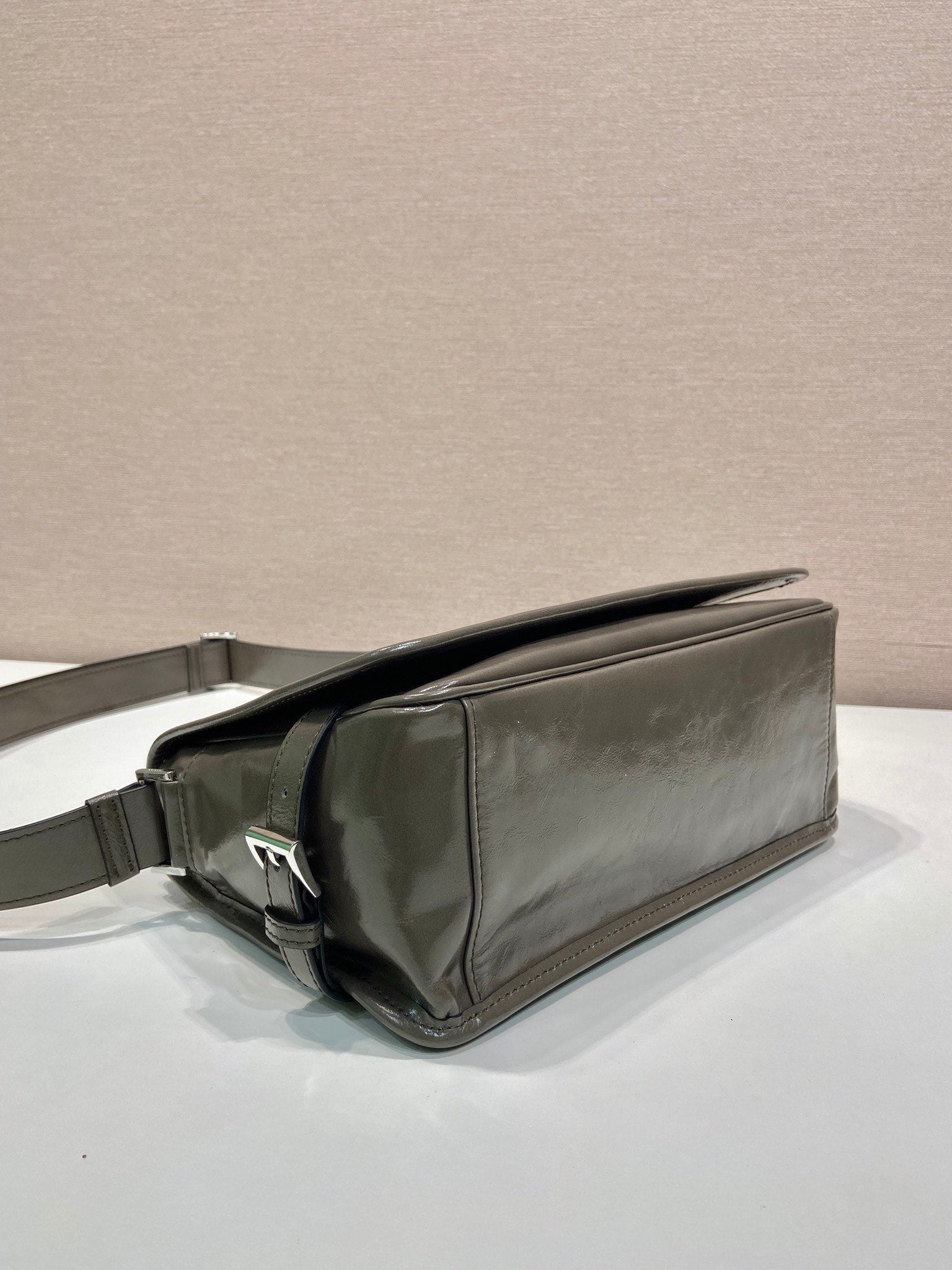 P-Shoulder Bag