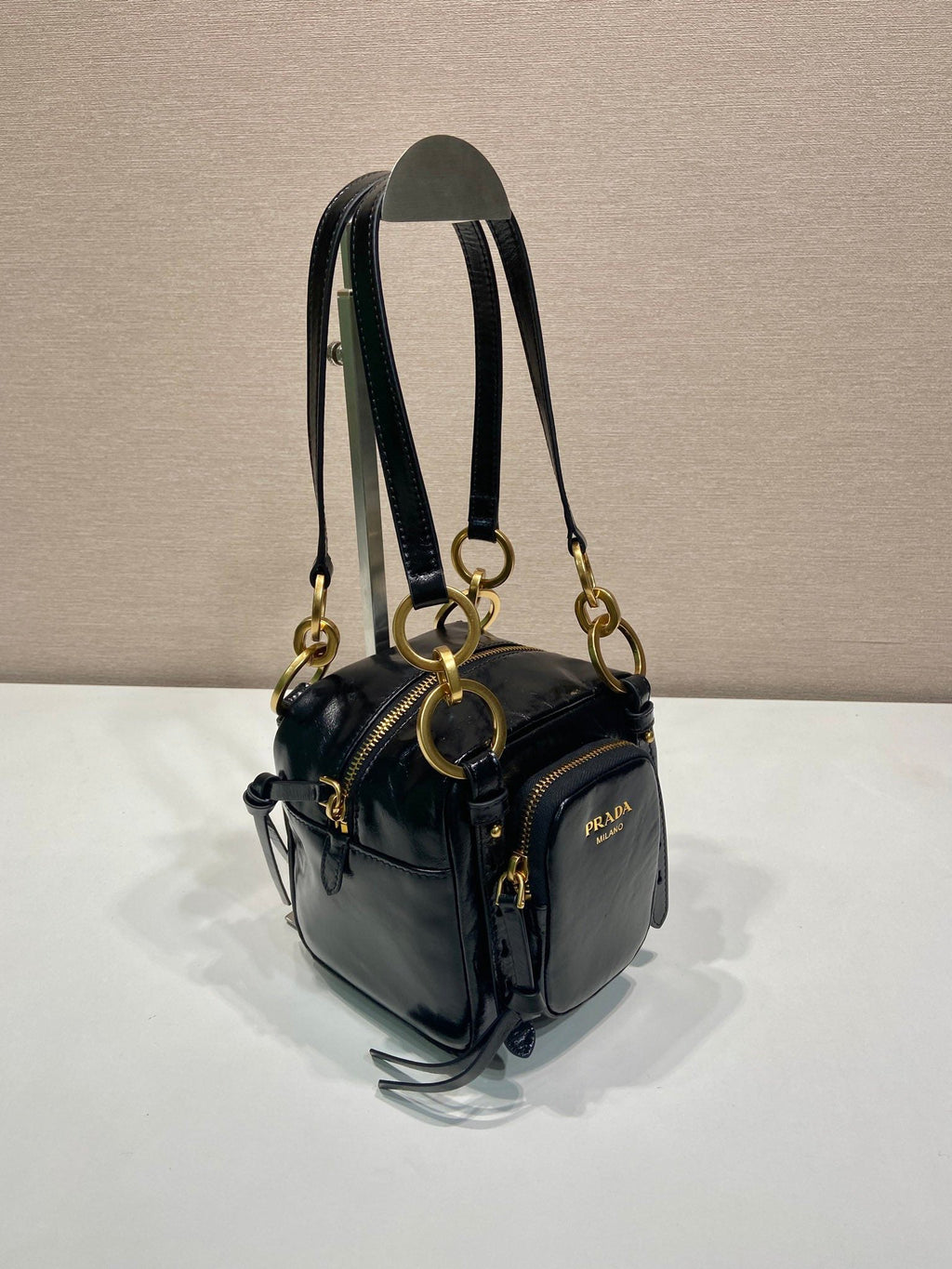 P-Shoulder Bag