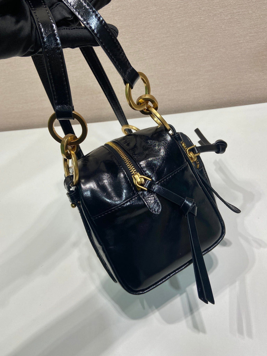 P-Shoulder Bag
