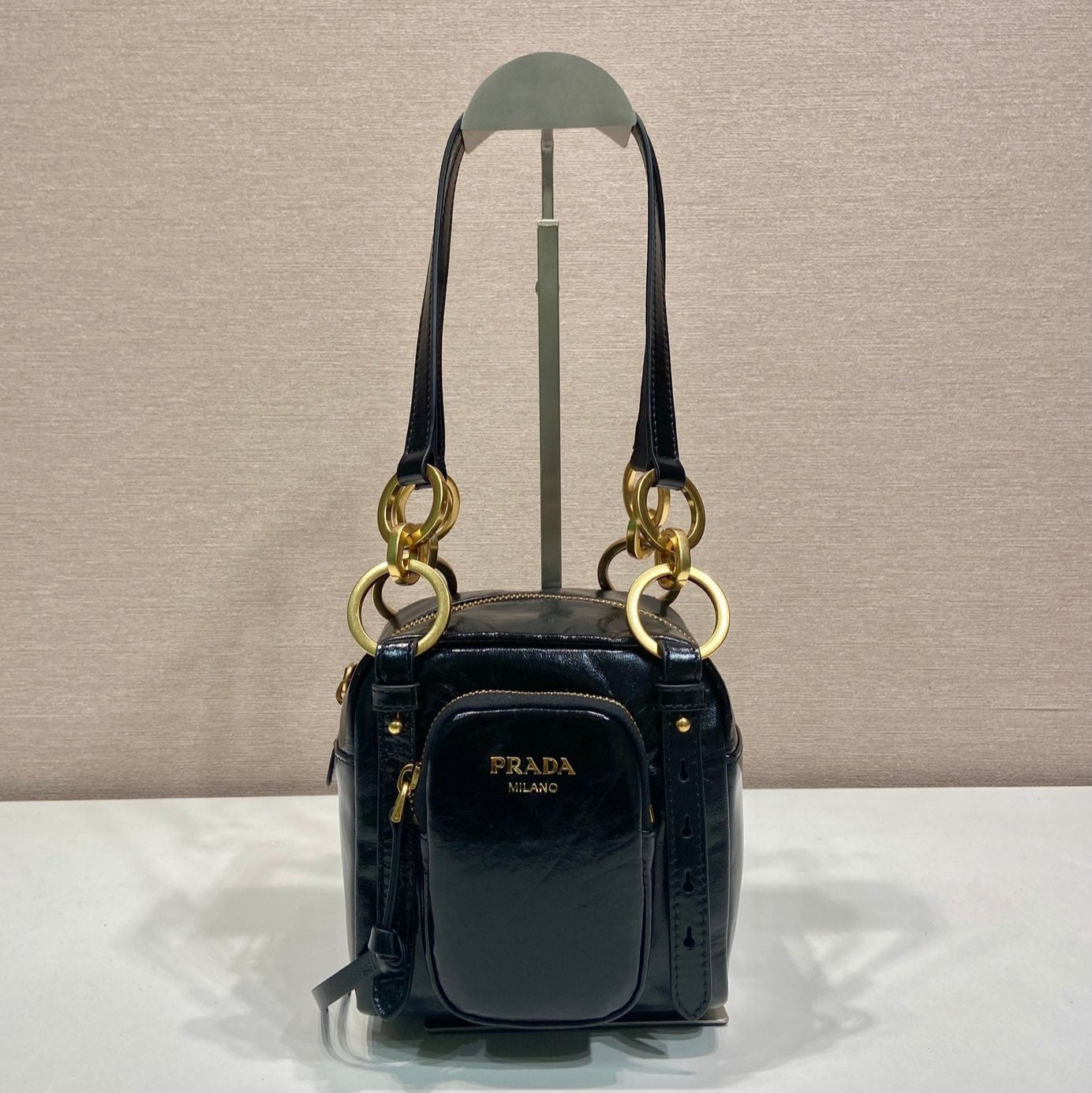 P-Shoulder Bag