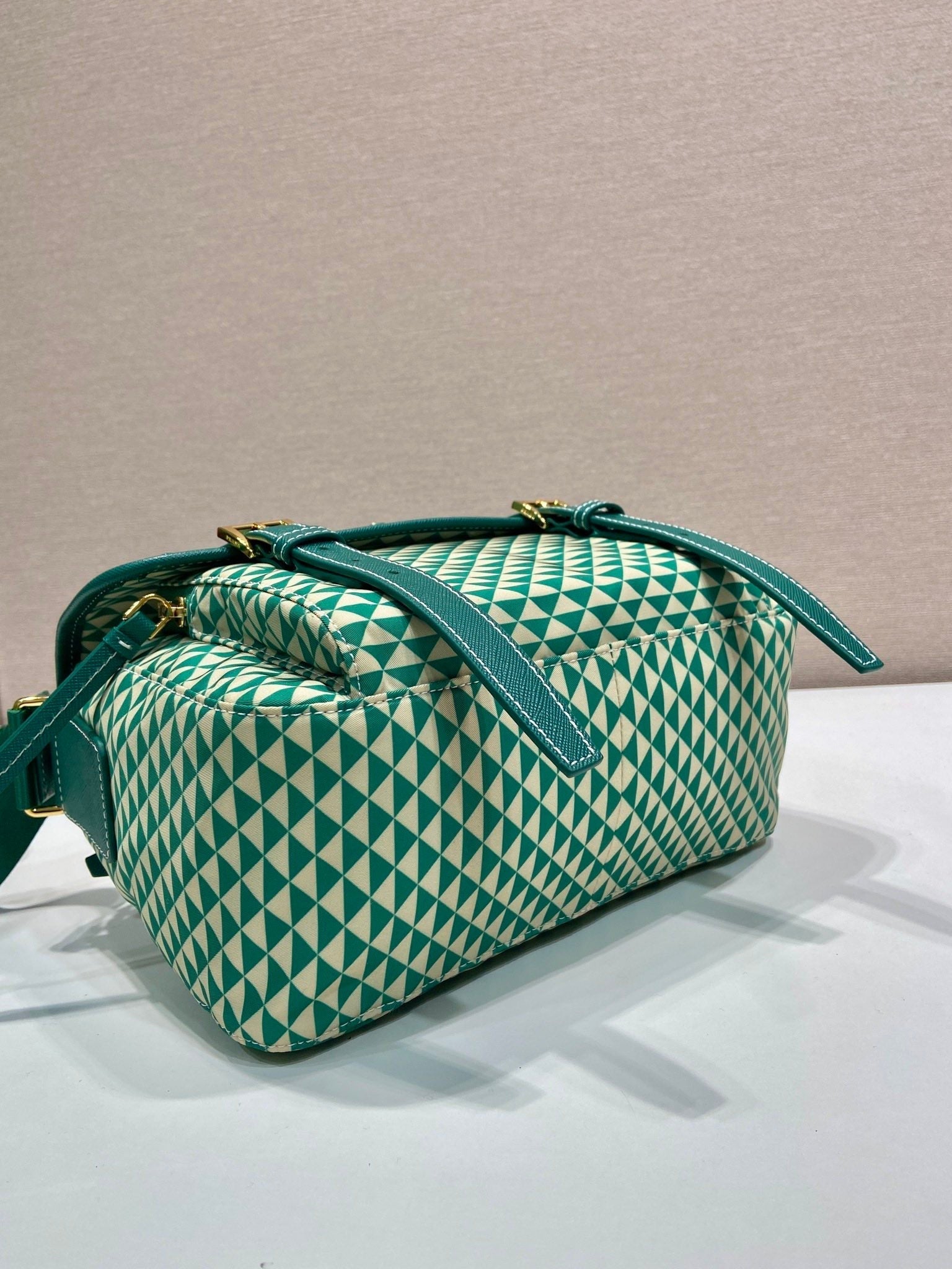 P-Shoulder Bag