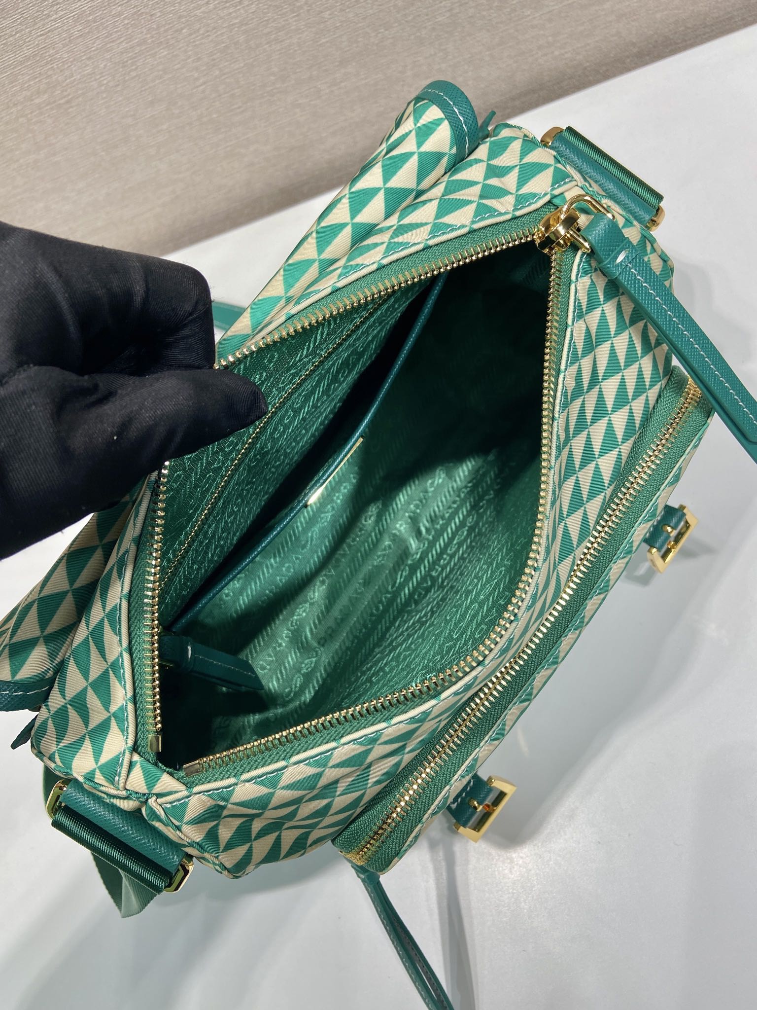 P-Shoulder Bag