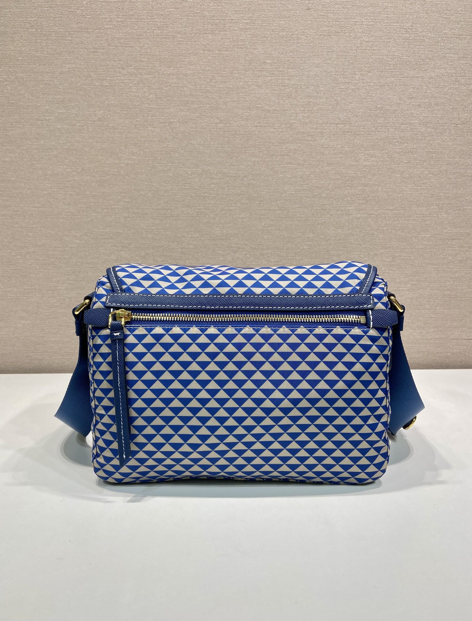 P-Shoulder Bag