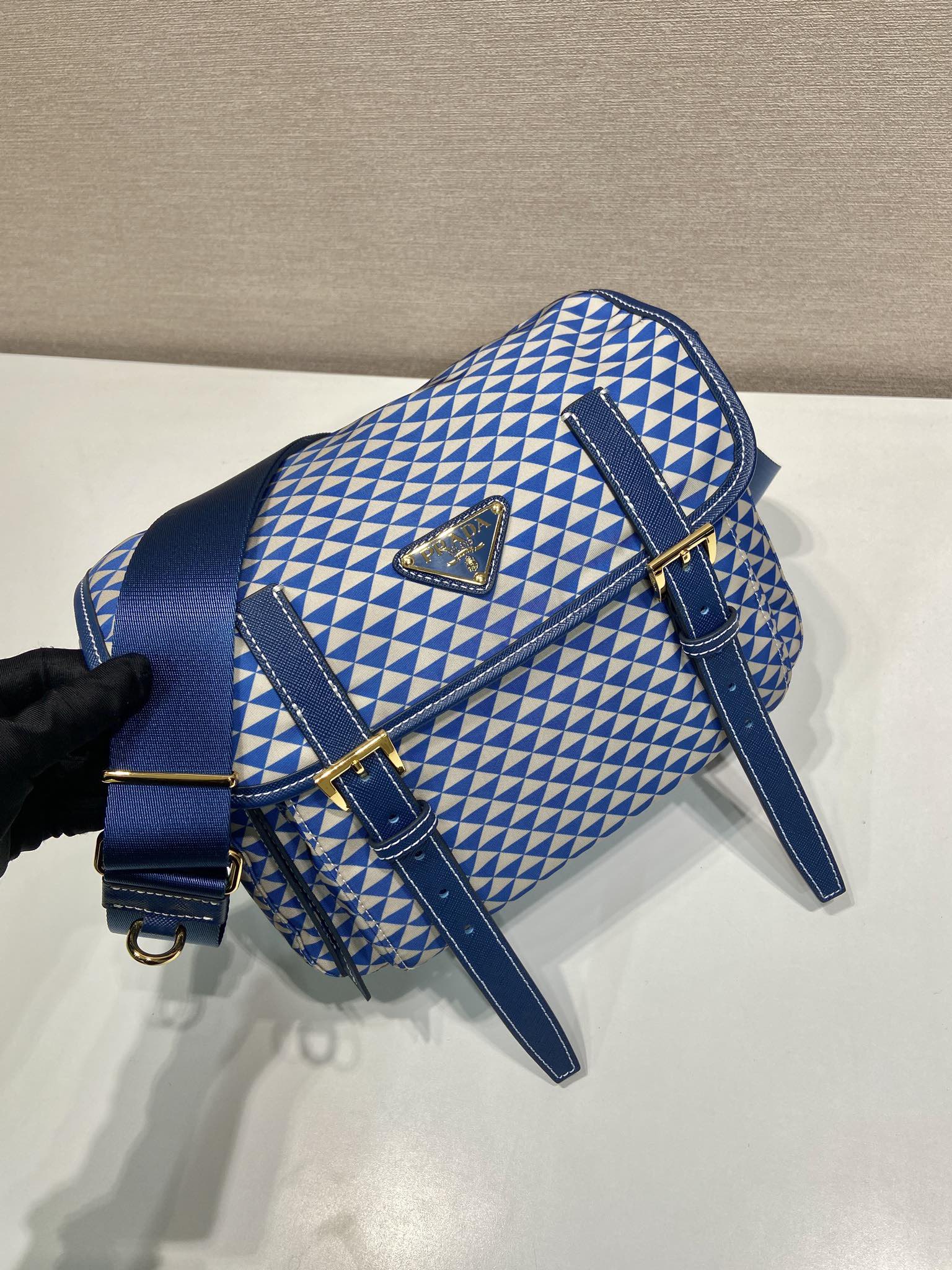 P-Shoulder Bag