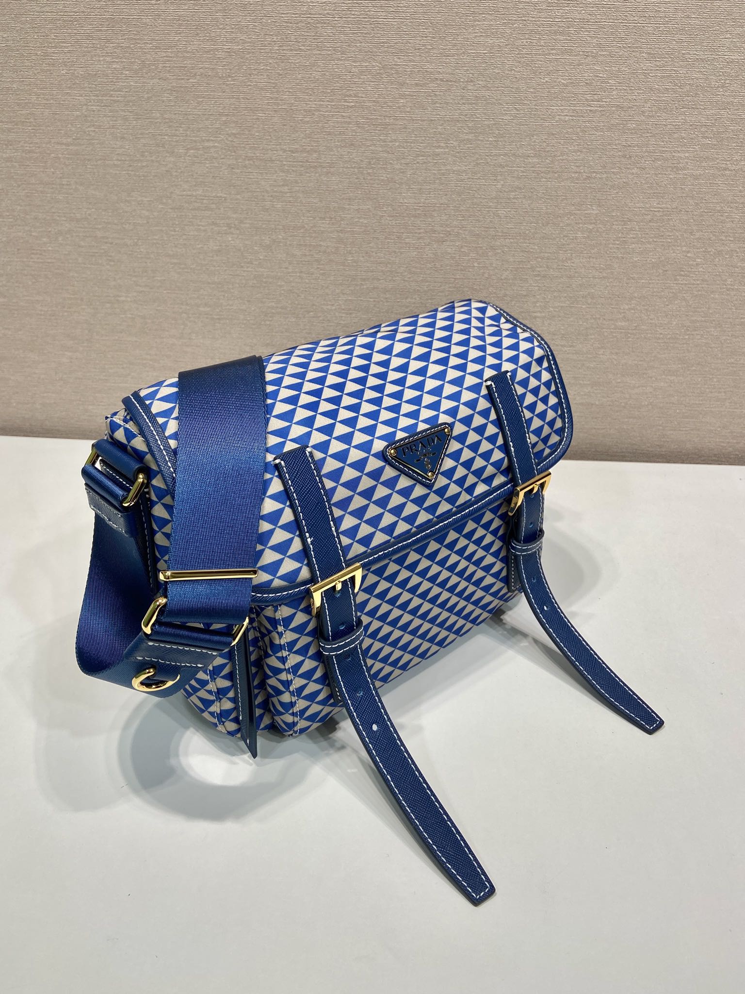 P-Shoulder Bag