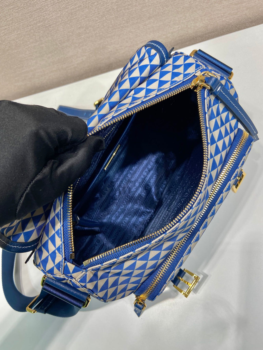 P-Shoulder Bag