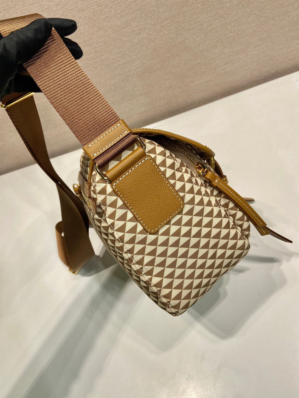 P-Shoulder Bag