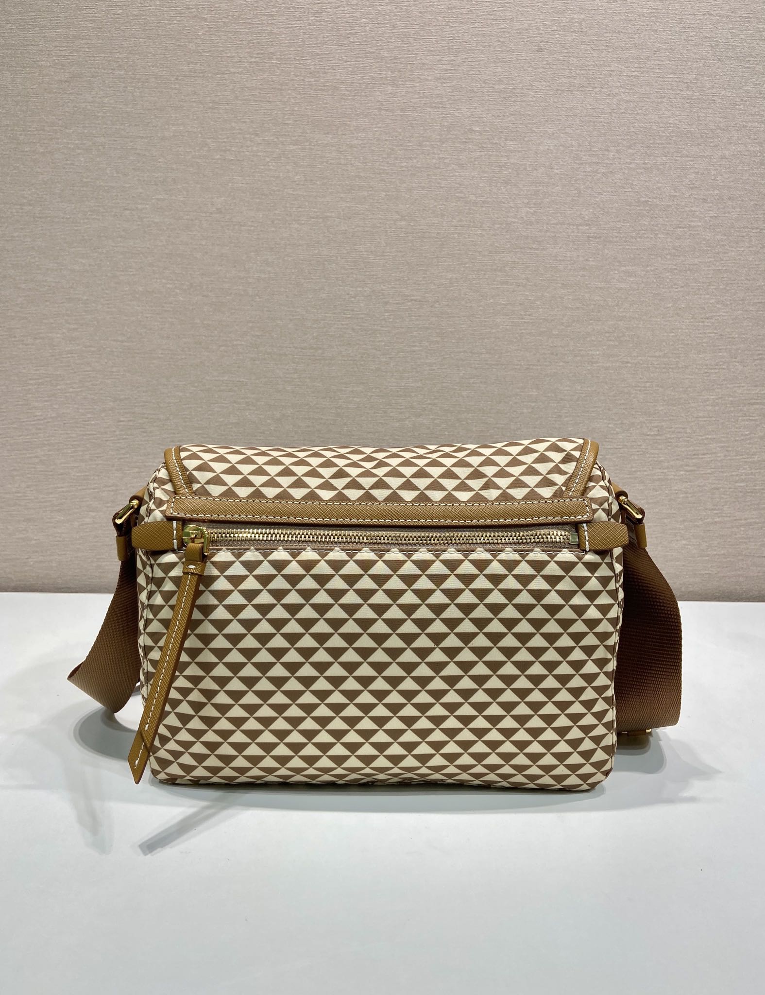 P-Shoulder Bag