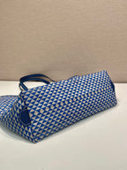 P-Shoulder Bag