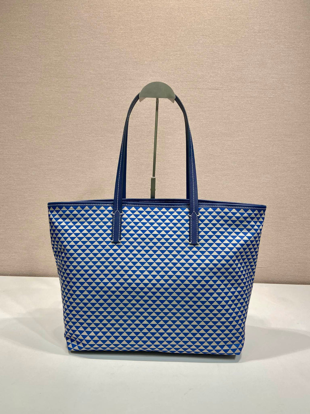 P-Shoulder Bag