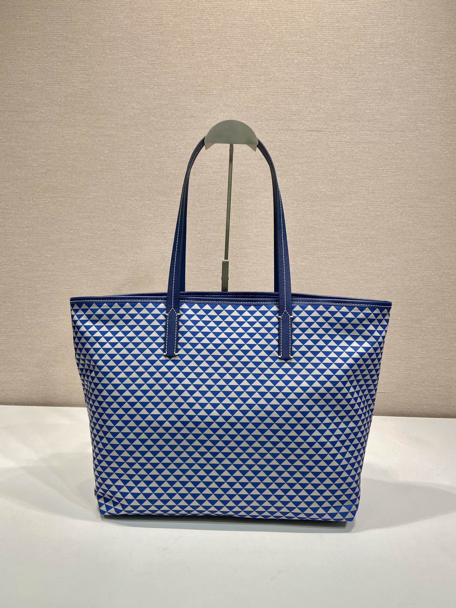 P-Shoulder Bag
