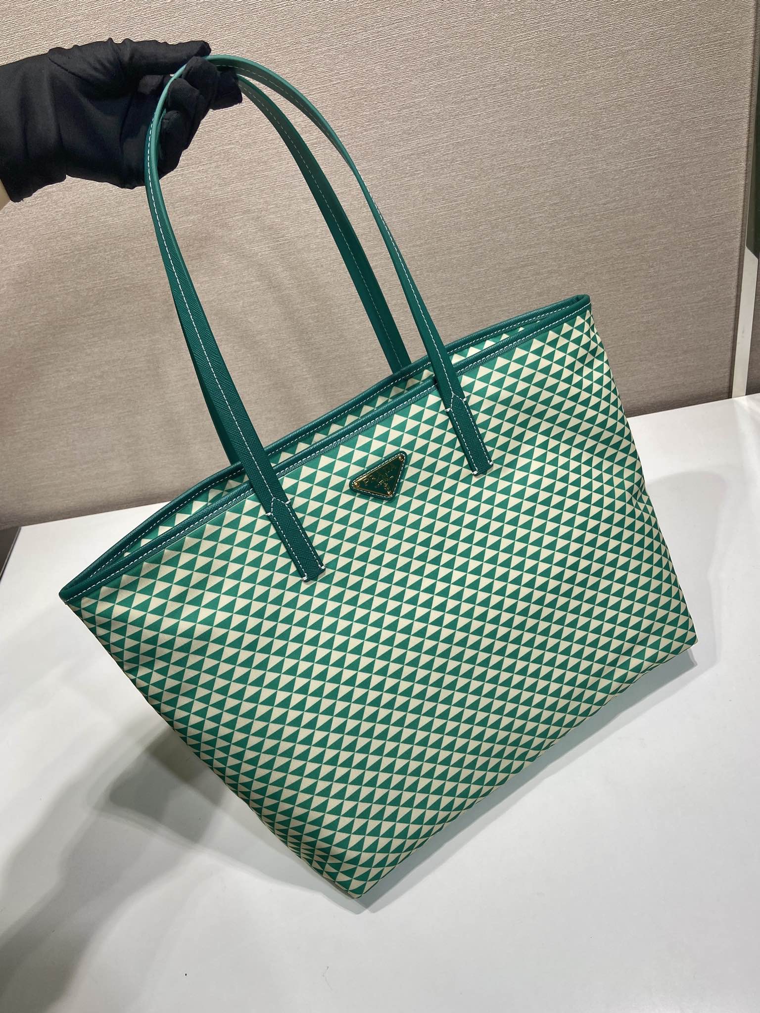 P-Shoulder Bag