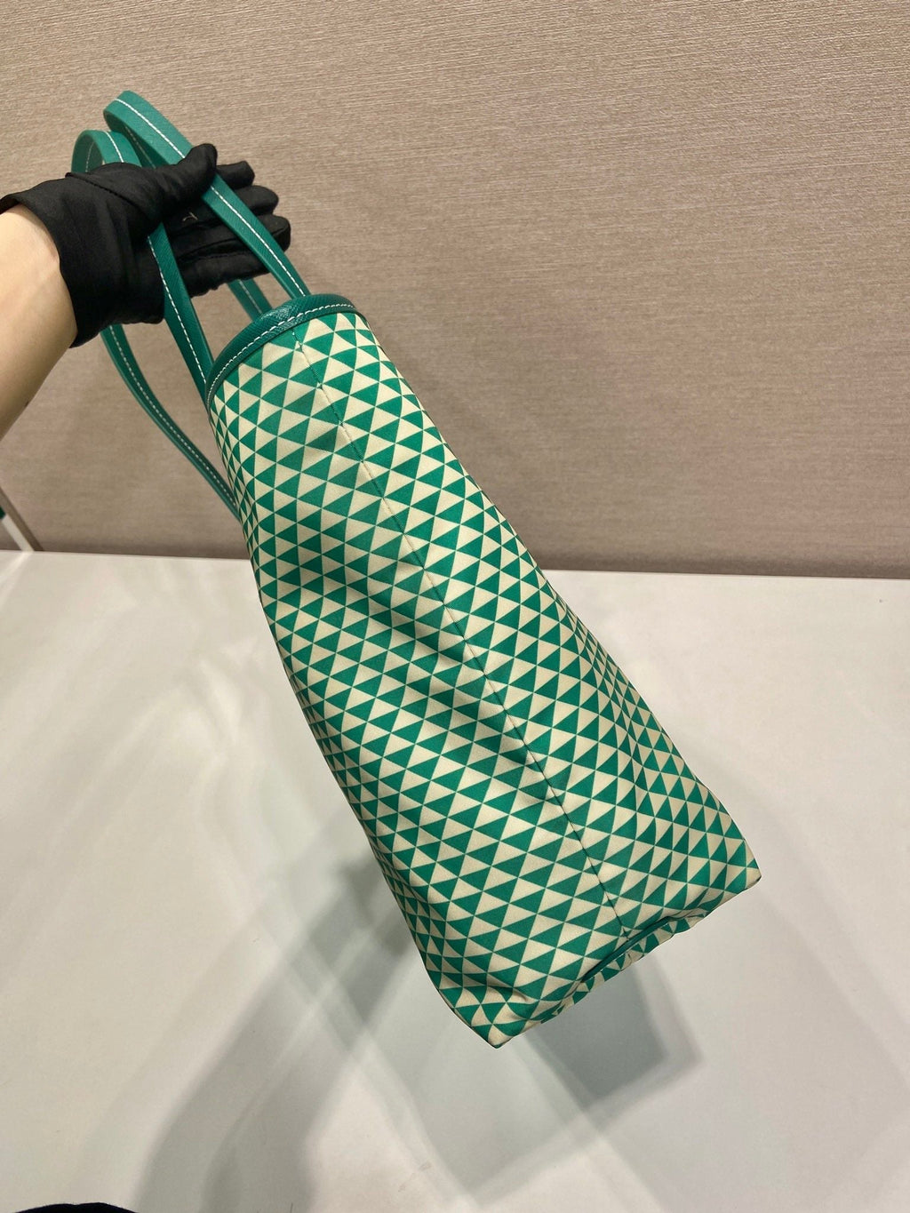 P-Shoulder Bag