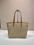P-Shoulder Bag