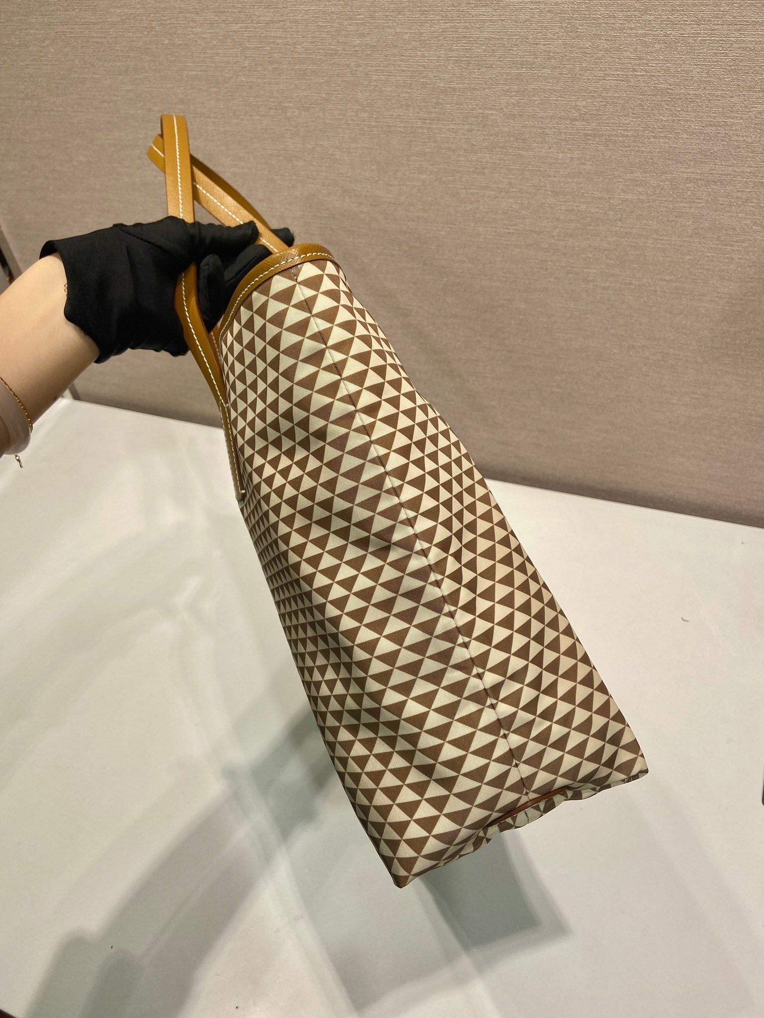 P-Shoulder Bag