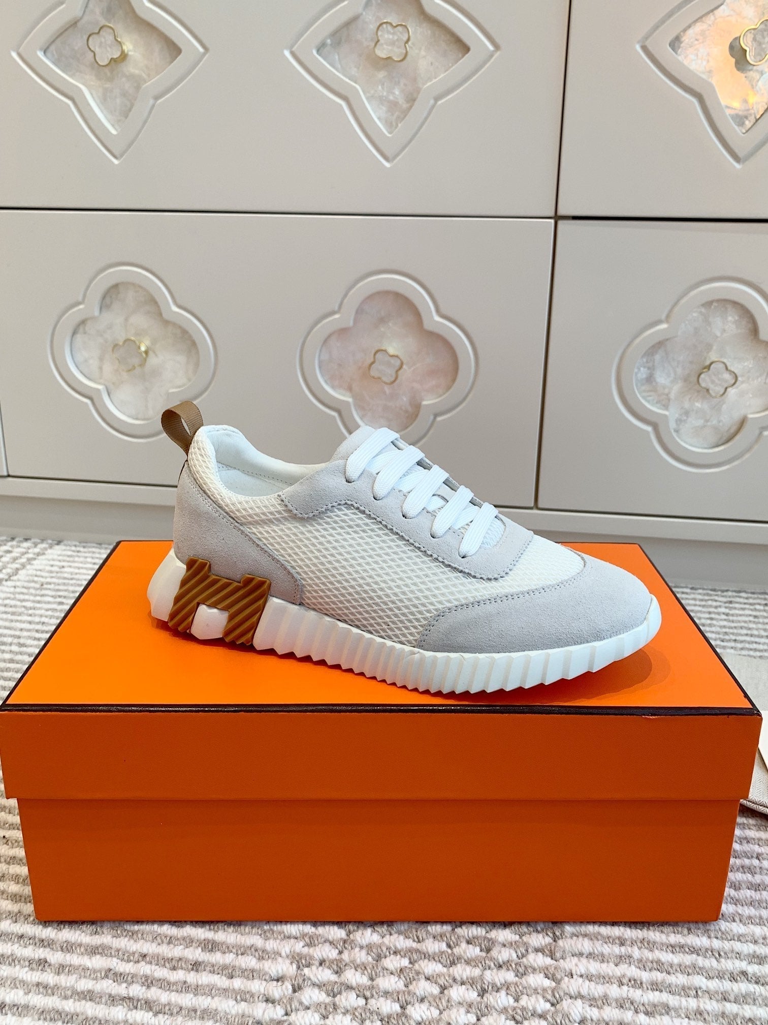 A-Sneakers
