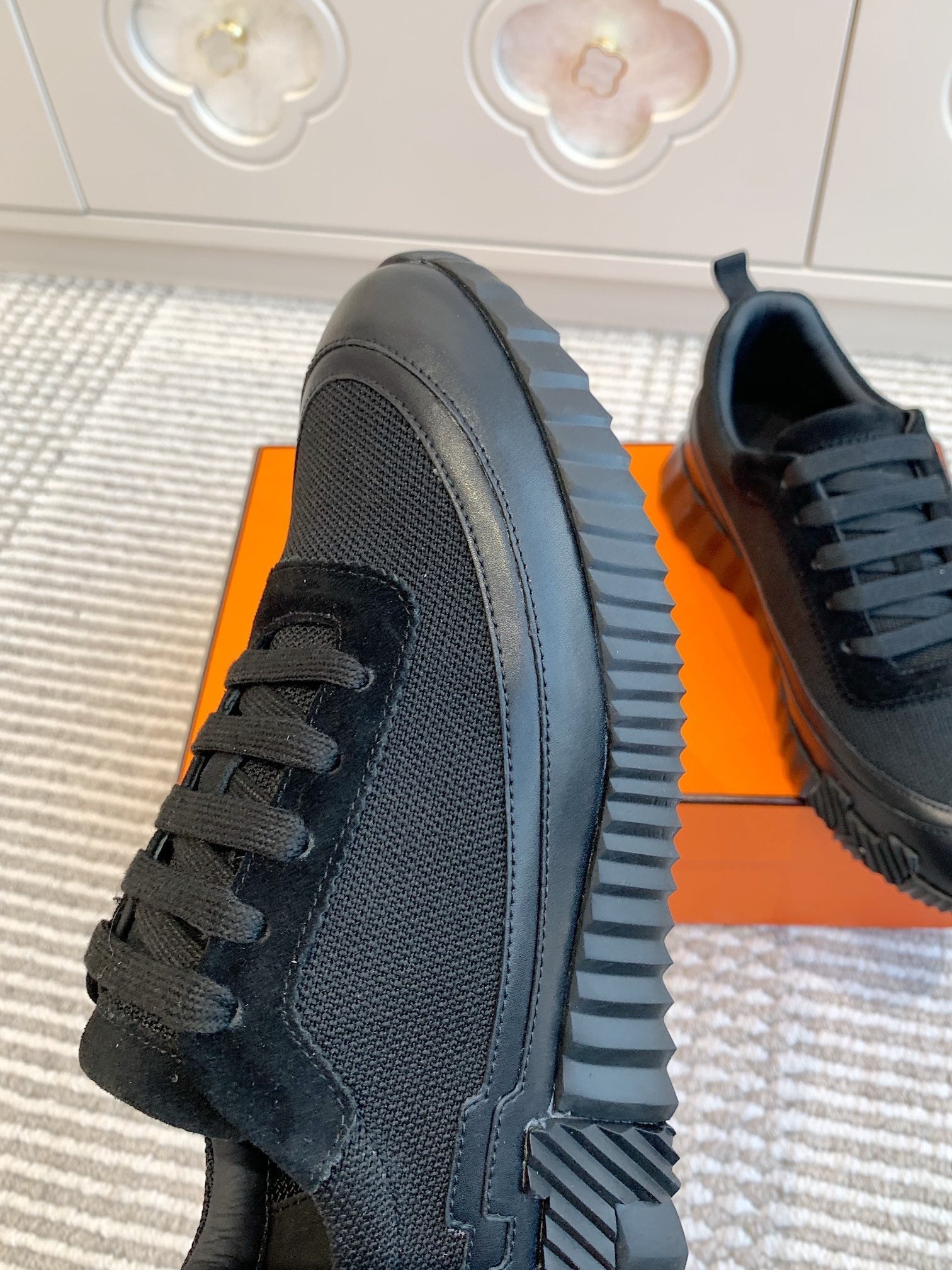 A-Sneakers